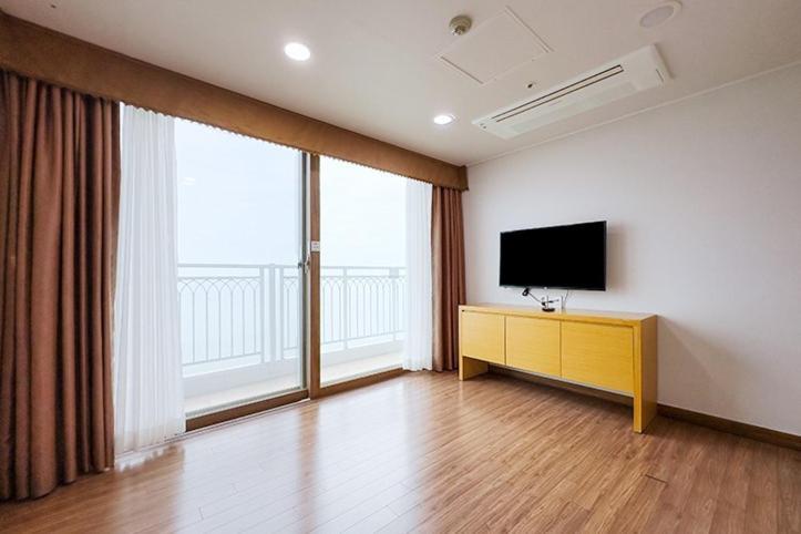 Mohang Haenaru Family Hotel Buan Quarto foto
